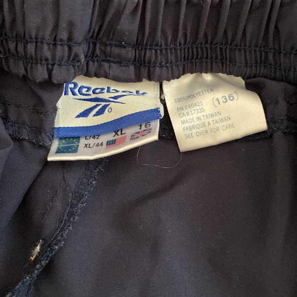 Jogging shorts Reebok - Picture 2 of 2